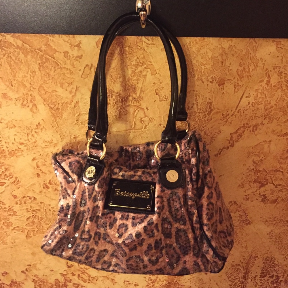 COPY - Betsey Johnson purse
